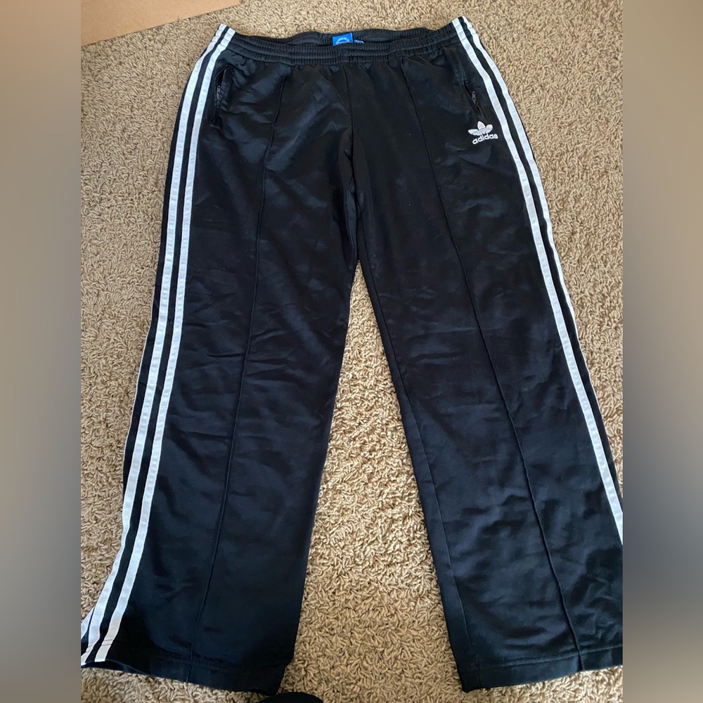 Men’s Adidas joggers